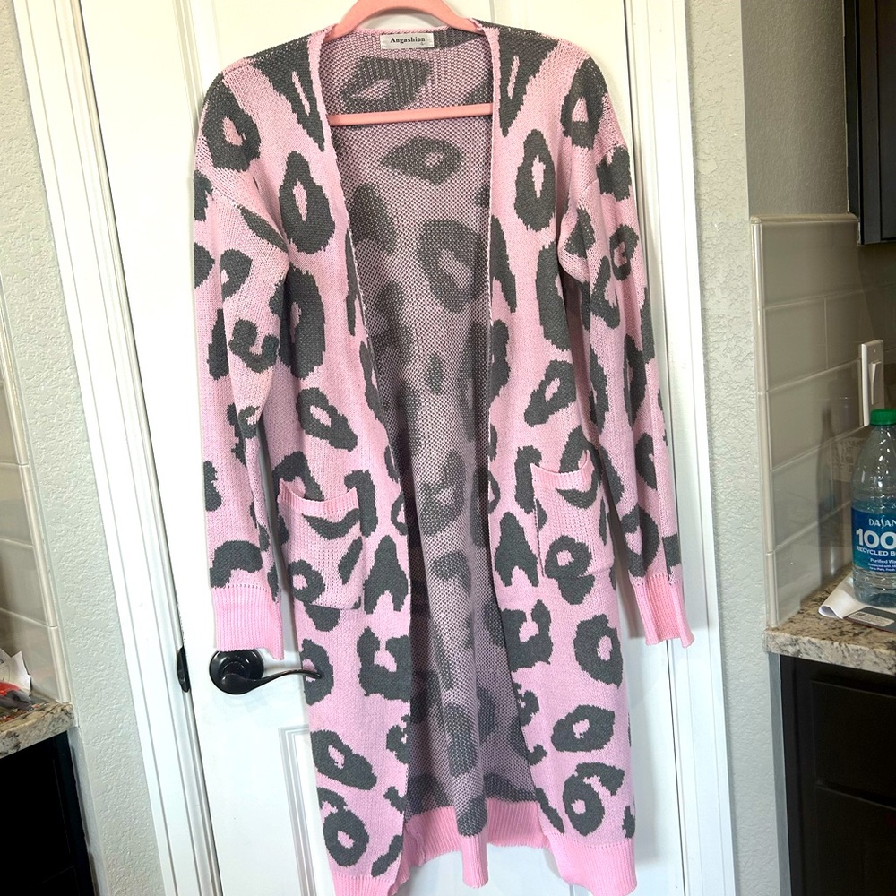 Long cardigan sweater